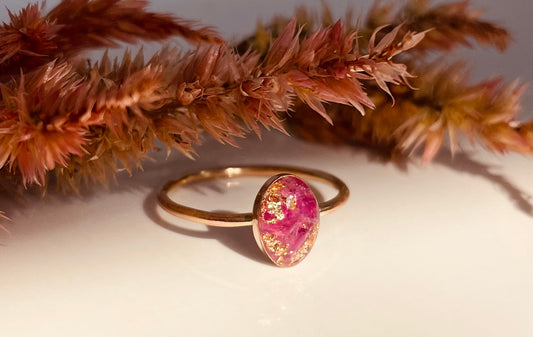 Small Goddess Oval Ring