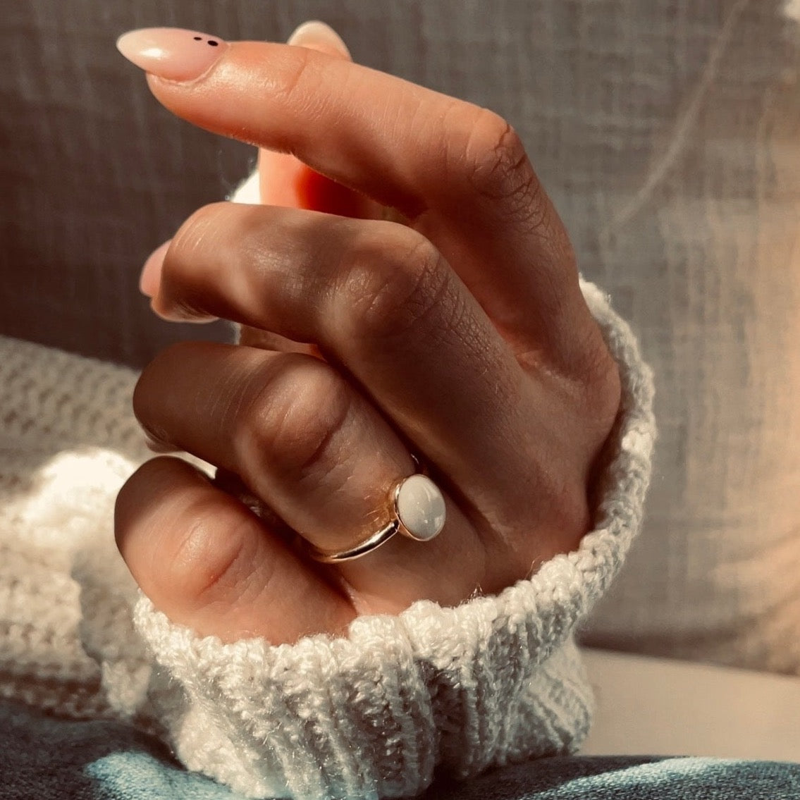 14K Gold Small Goddess Heirloom Ring