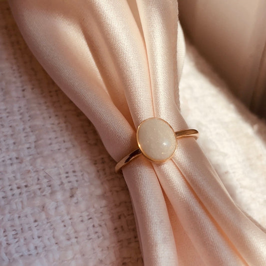 14K Gold Small Goddess Heirloom Ring