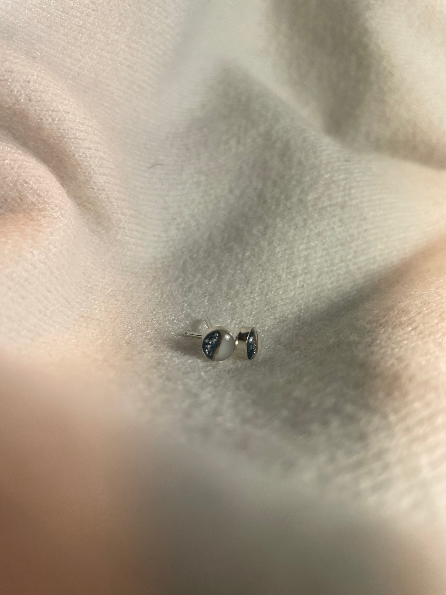 Boucles d'oreilles rondes mini halo