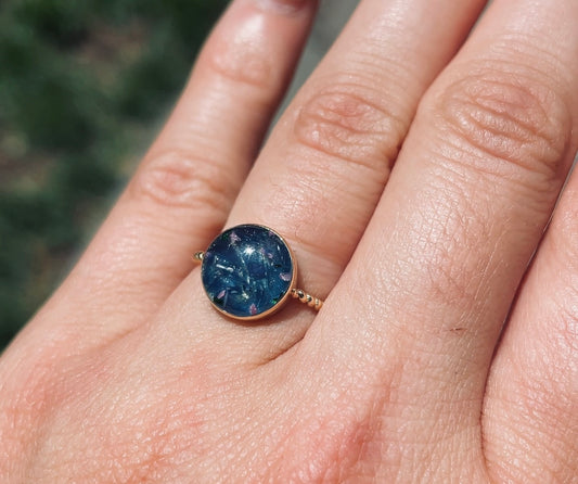 14K Gold Halo Twist Heirloom Ring