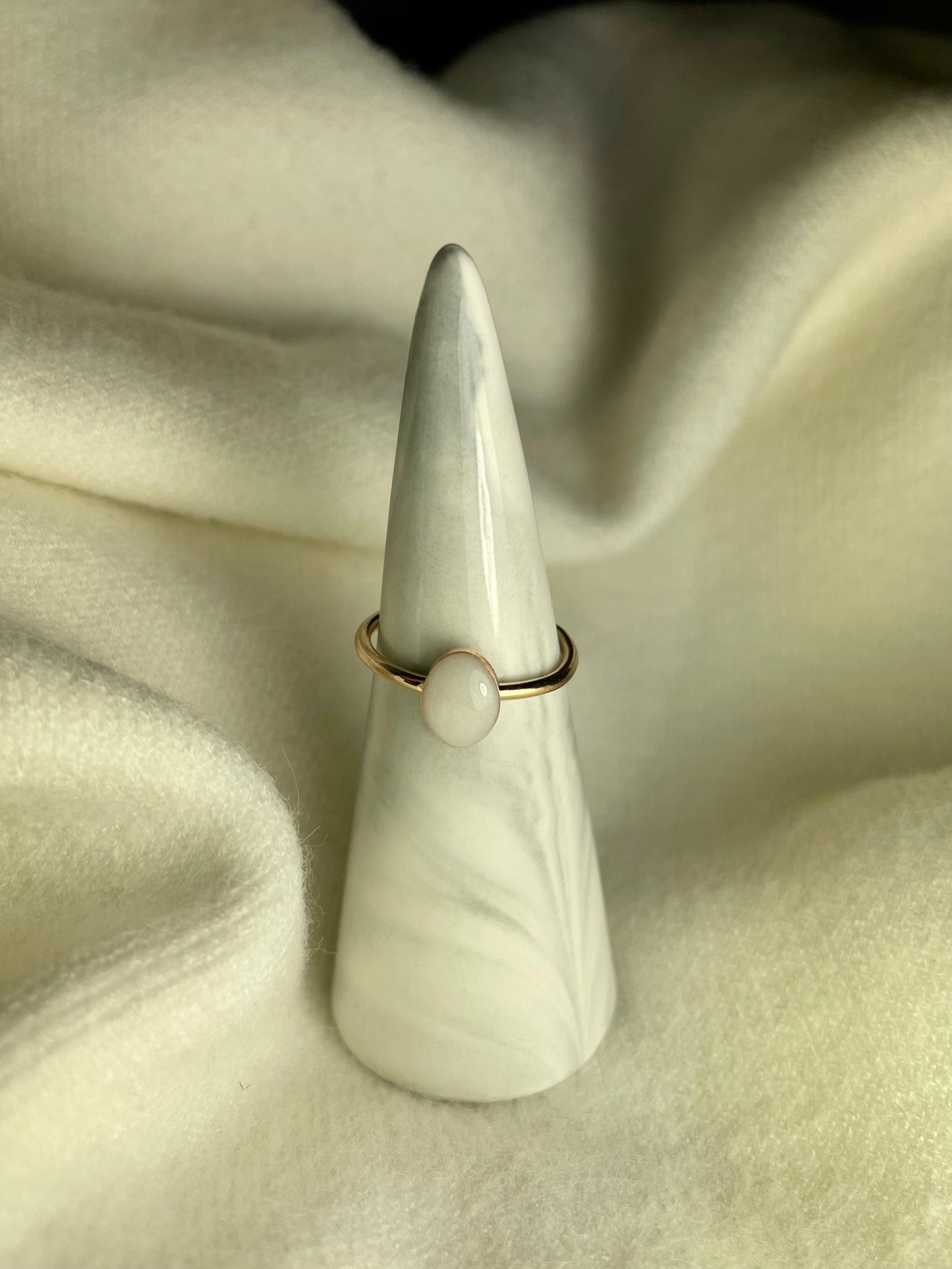 Small Goddess Oval Ring